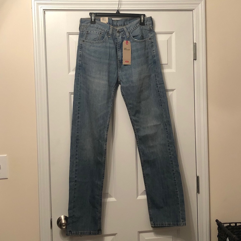 NWT Levi’s 505, size 32x34